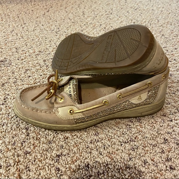 Women’s Gold Sperry size 8 - Picture 4 of 4